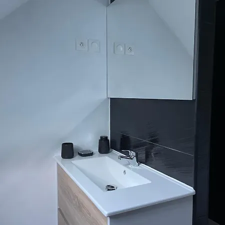 Nocleg ze śniadaniem Alcove Confort 3*